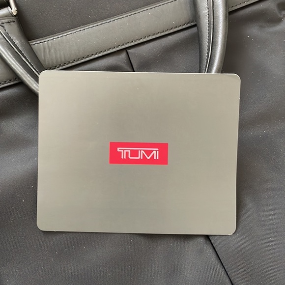 TUMI laptop briefcase with strap - Picture 3 of 15